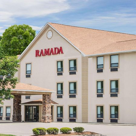 Ramada By Wyndham Strasburg Dover Eksteriør bilde