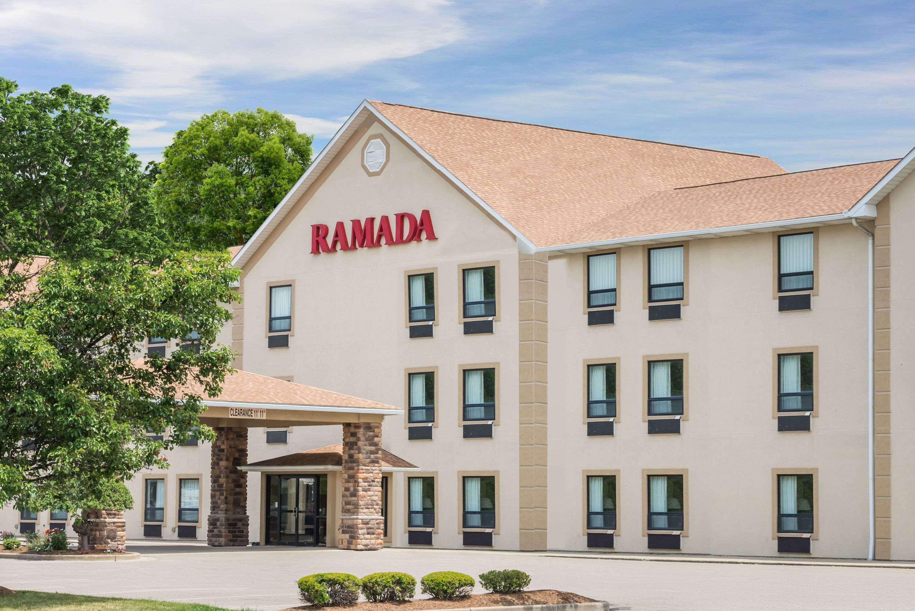 Ramada By Wyndham Strasburg Dover Eksteriør bilde